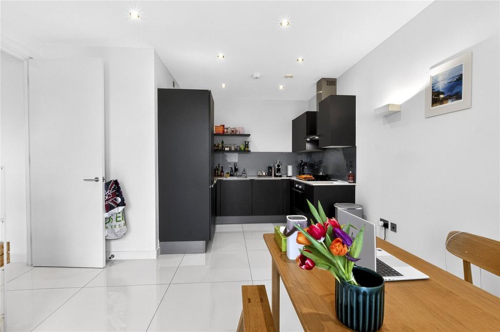 Kitchen/ Reception
