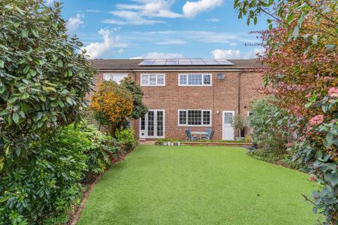 4 bedroom terraced house for sale, Stockens Dell, Knebworth, Hertfordshire, SG3