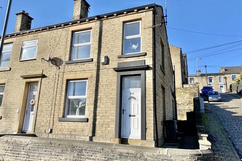 3 bedroom end of terrace house for sale, Bramston Street, Brighouse