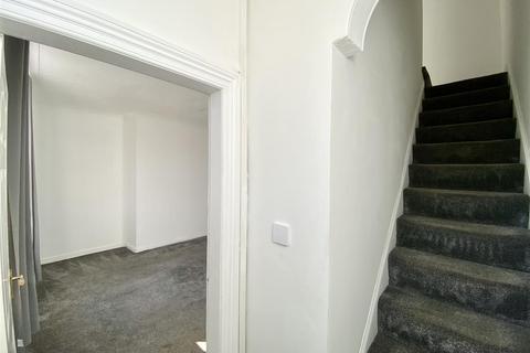 3 bedroom end of terrace house for sale, Bramston Street, Brighouse