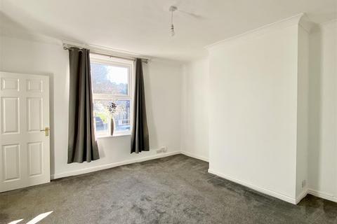 3 bedroom end of terrace house for sale, Bramston Street, Brighouse