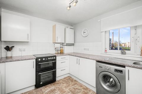 2 bedroom flat for sale, 16/4 Calder Drive, Edinburgh, EH11 4LS
