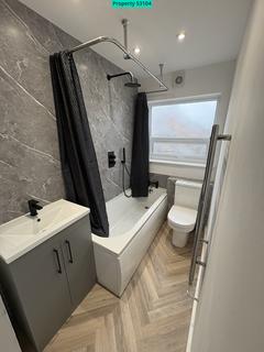 3 bedroom semi-detached house to rent, Ouseburn Road, Blackburn, BB2 4NL