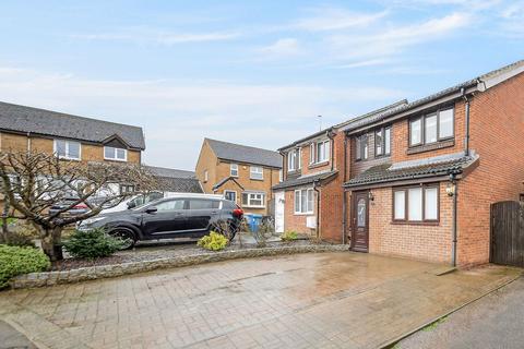 undefined, Sandpiper Close, Kettering NN15