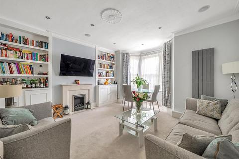 3 bedroom duplex for sale, Charteris Road, London NW6
