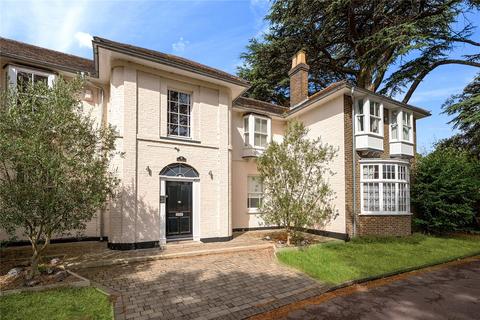 undefined, Oak Lodge Drive, West Wickham