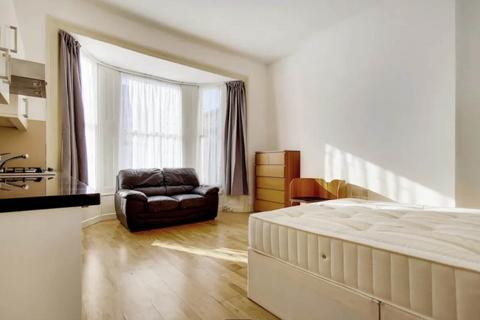 undefined, Windsor Road, London W5