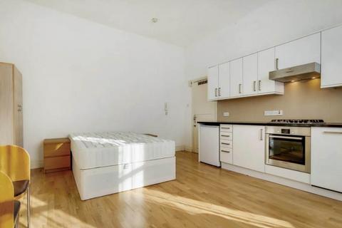 undefined, Windsor Road, London W5