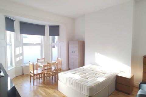 undefined, Windsor Road, London W5