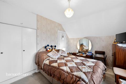 undefined, The Crescent, New Malden