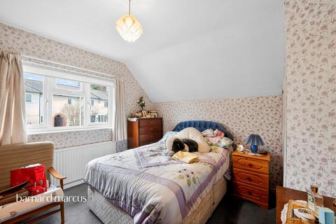 undefined, The Crescent, New Malden
