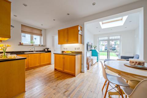 3 bedroom semi-detached house for sale, Morley Hill, Enfield