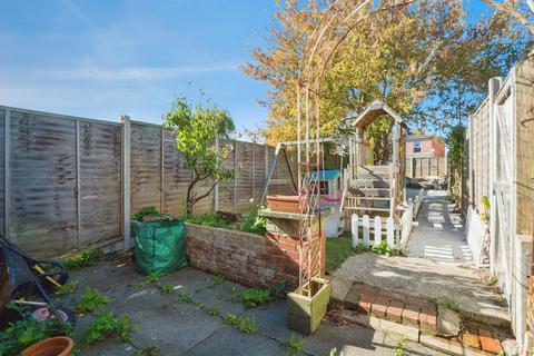 3 bedroom semi-detached house for sale, Clarendon Road, Southampton