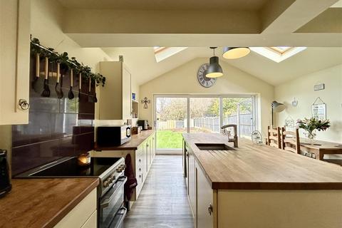 3 bedroom detached house for sale, Meadowbrook Road, Halesowen