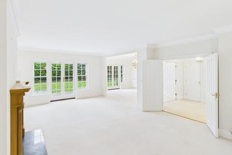 6 bedroom detached house for sale, Maltmans Lane, Gerrards Cross, Buckinghamshire, SL9