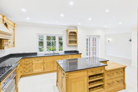 6 bedroom detached house for sale, Maltmans Lane, Gerrards Cross, Buckinghamshire, SL9