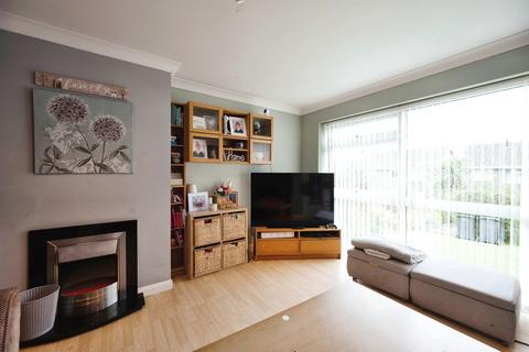 3 bedroom semi-detached house for sale, James Copse Road, Waterlooville