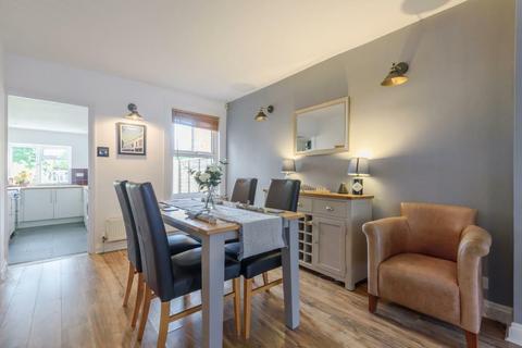 3 bedroom end of terrace house to rent, Coronation Road,  Basingstoke,  RG21