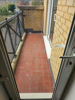 2 bedroom flat for sale, Bell Close Laindon, Basildon SS15