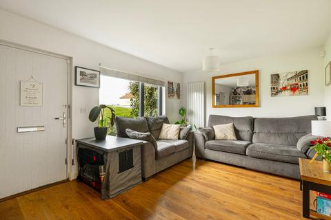 undefined, Tomblin Mews, London SW16