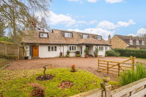 5 bedroom detached house for sale, Oaklands Rise, Oaklands, Welwyn, Hertfordshire, AL6