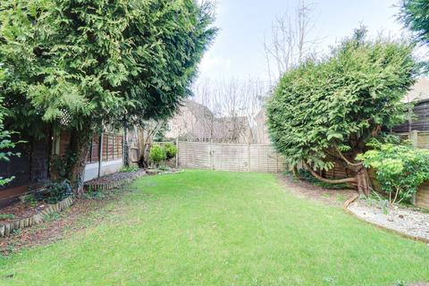 3 bedroom semi-detached house for sale, Hipkins, Bishop's Stortford, CM23