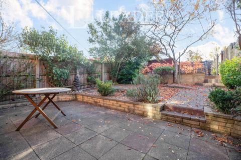 undefined, Montague Crescent, Northampton, Northamptonshire, NN5