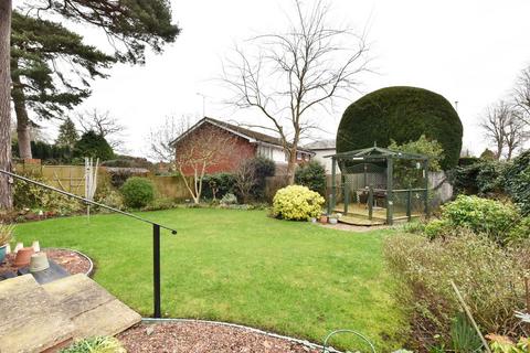 2 bedroom detached bungalow for sale, Buckingham Grove, Kingswinford DY6