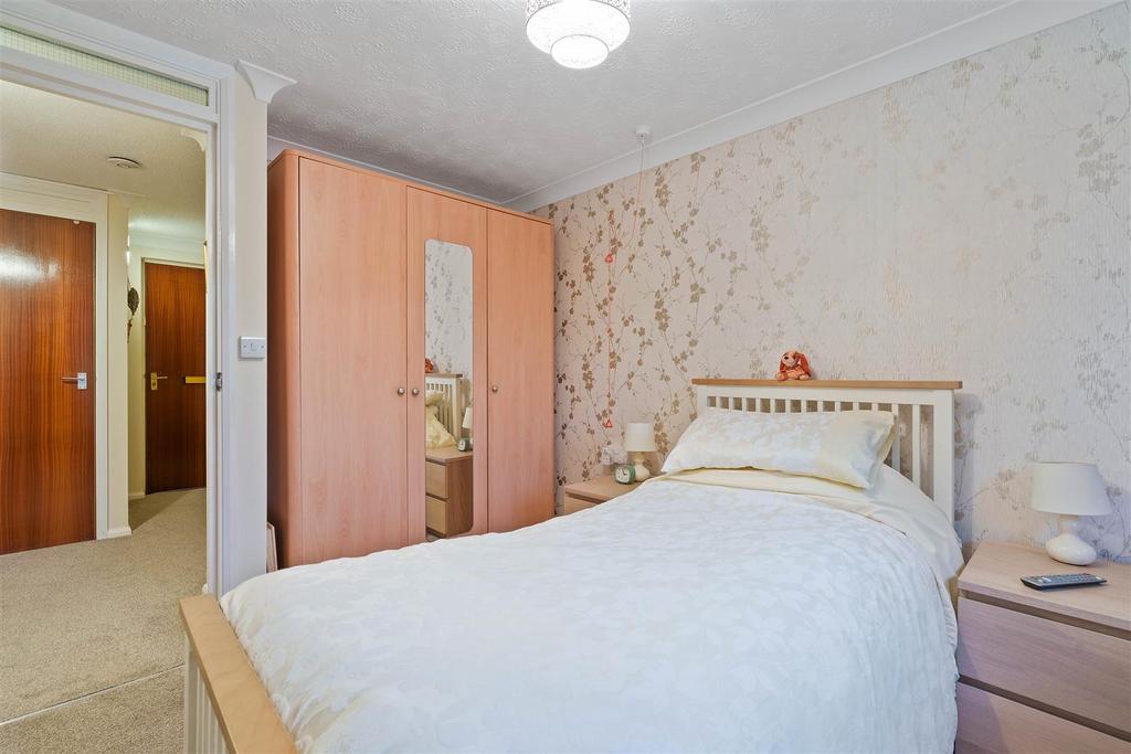 215 Aylesdene Court (9 of 16).jpg