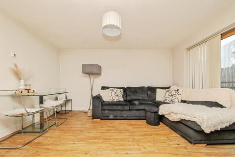 2 bedroom flat for sale, Rapier Street, Ipswich