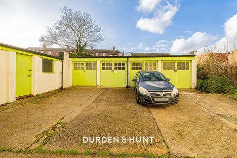 undefined, Grosvenor Road, Wanstead E11