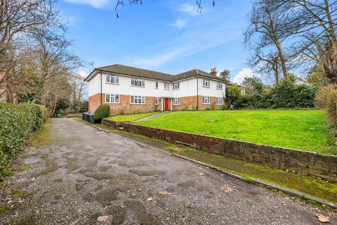 2 bedroom flat for sale, Oakwood Road, Rosary Court Oakwood Road, RH15
