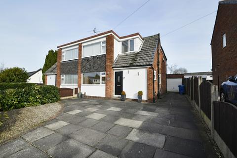 3 bedroom semi-detached house for sale, Manor Road, Astley, M29