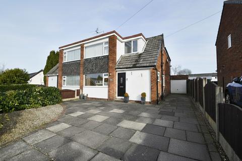 Manor Road, Astley, M29