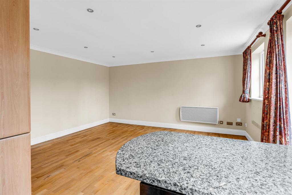 Internal-9.jpg