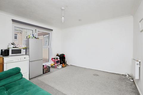 1 bedroom flat for sale, Langney Road, Eastbourne