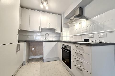 1 bedroom apartment for sale, St. Peters Street, Maidstone