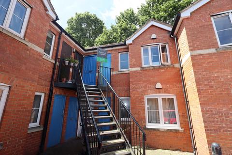3 bedroom flat for sale, Gate Lane, Wells