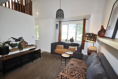 3 bedroom flat for sale, Gate Lane, Wells