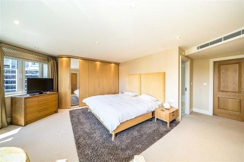 3 bedroom flat for sale, The Boulevard, London SW6