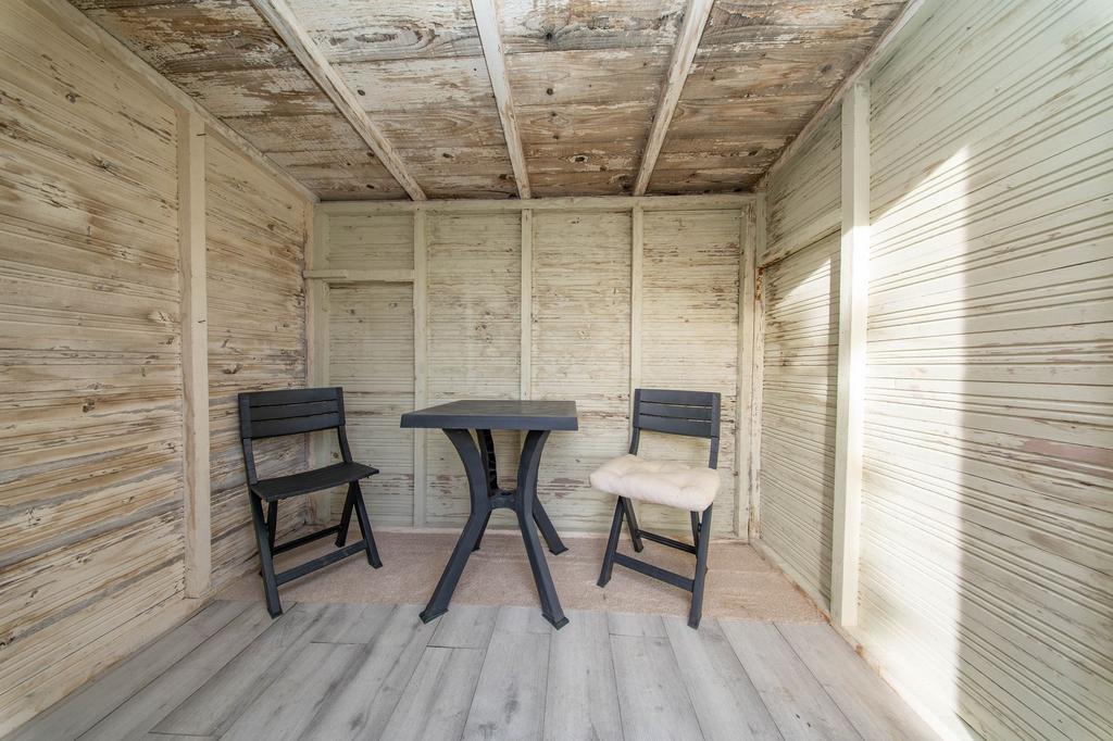 Shed