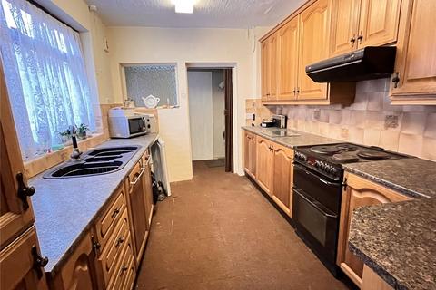 4 bedroom end of terrace house for sale, Canon Street, Cherry Orchard, Shrewsbury, Shropshire, SY2