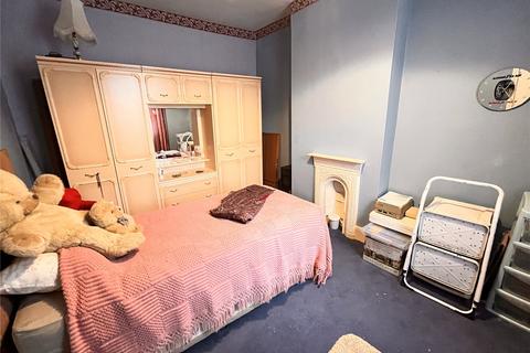 4 bedroom end of terrace house for sale, Canon Street, Cherry Orchard, Shrewsbury, Shropshire, SY2