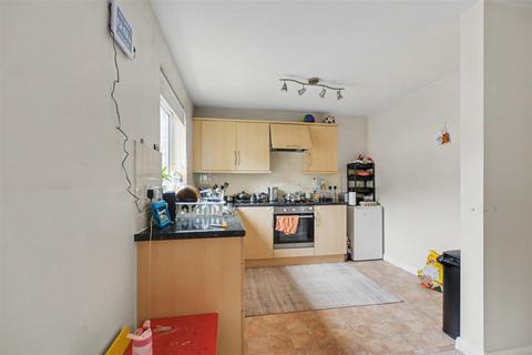 2 bedroom apartment for sale, Nottingham Road, Stapleford, Nottingham