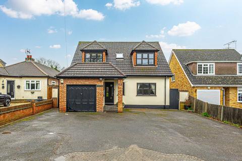 4 bedroom detached house for sale, Casteldon Road, Wickford, SS12