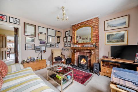 2 bedroom house for sale, Guildford Road, Farnham, GU9