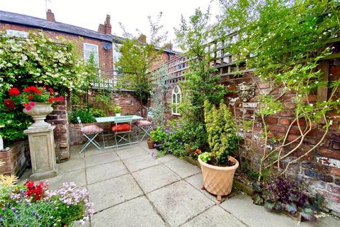 3 bedroom semi-detached house for sale, Davenfield Road, Didsbury Village