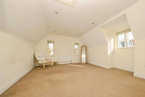 3 bedroom house for sale, Rouse Way, Colchester