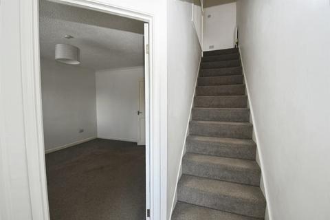 3 bedroom terraced house for sale, Oak Road, Sleaford