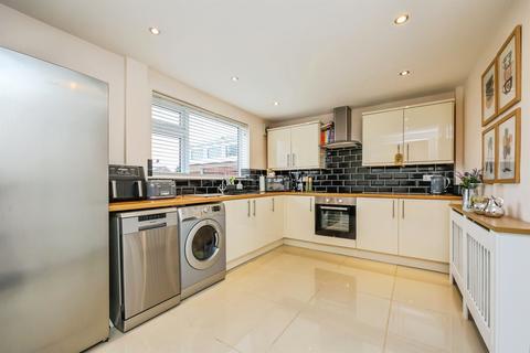 3 bedroom semi-detached house for sale, Bainton Grove, Nottingham